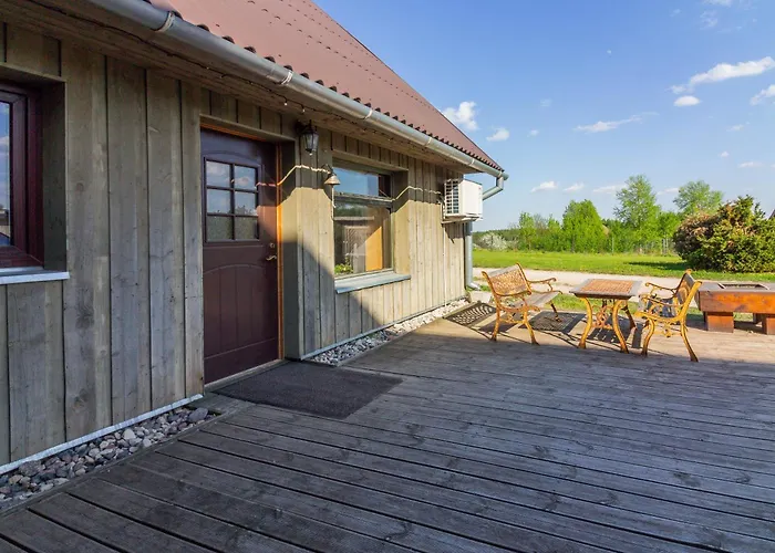 Vellavere Guest House *